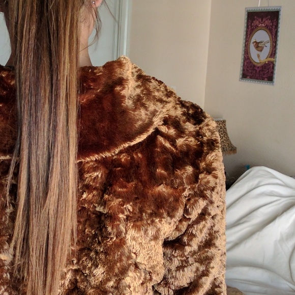 anthropologie • REVERSIBLE faux fur coat - Picture 6 of 6